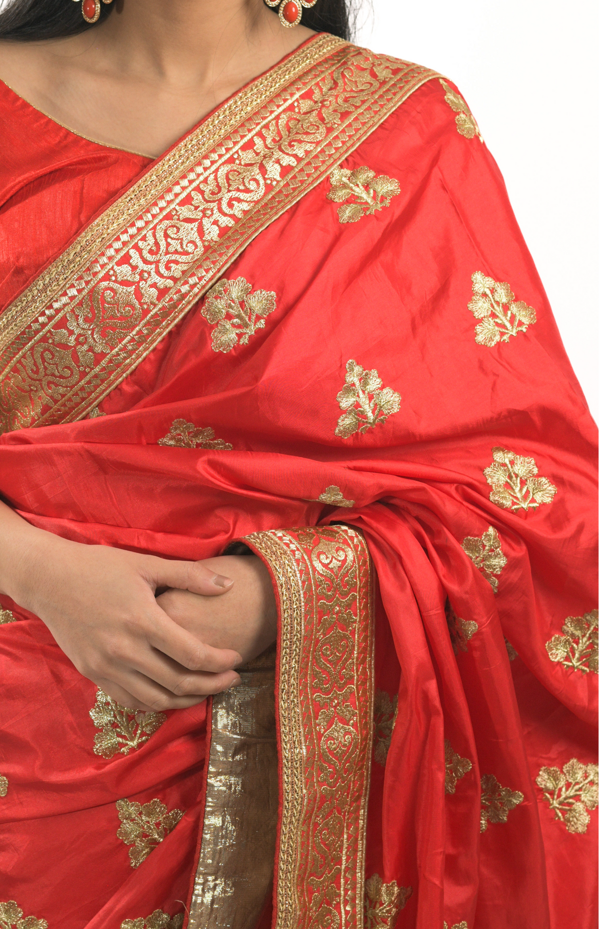 Binsa Red Saree