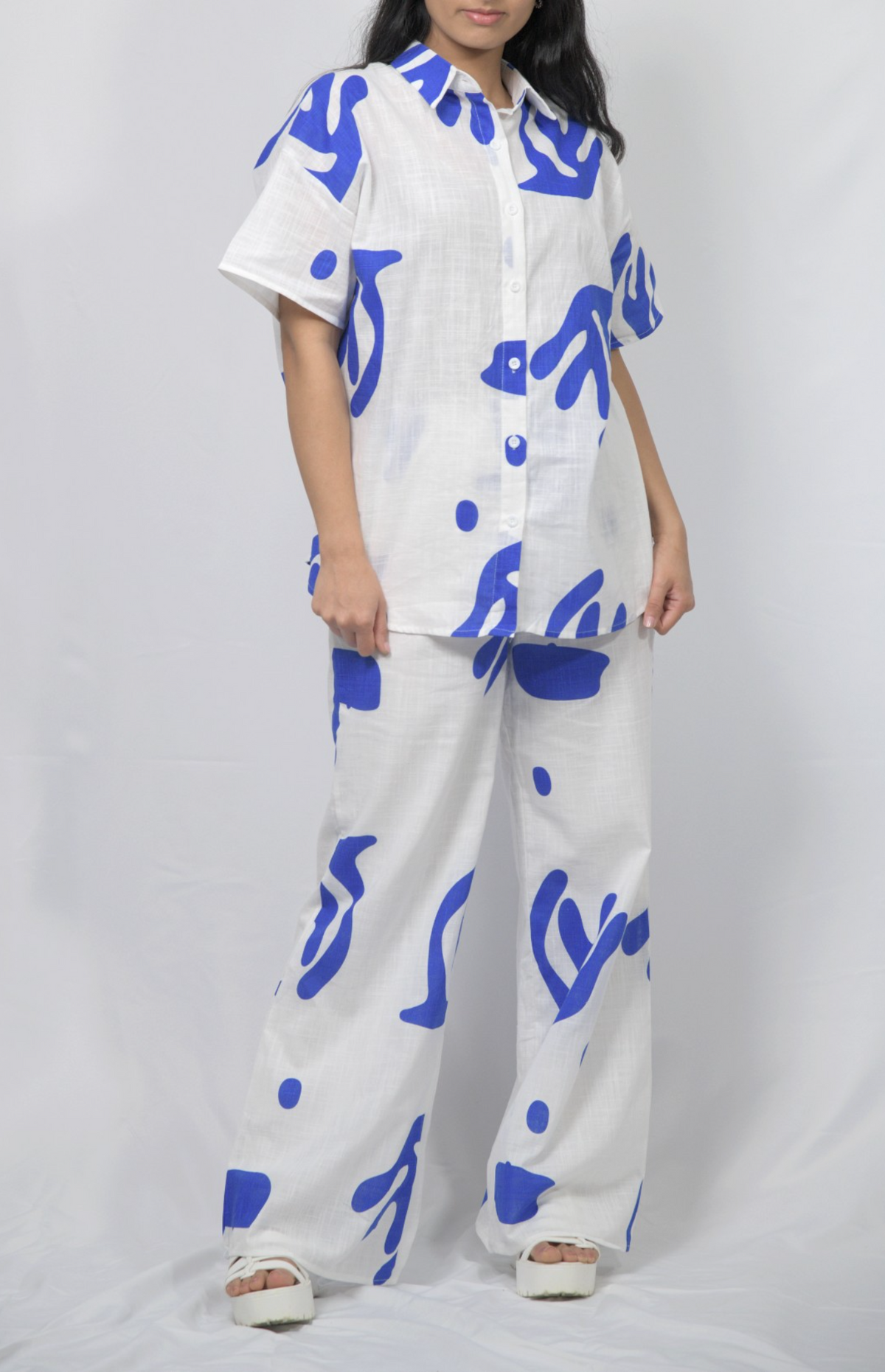 Relaxed Fit Breezy Blue and White Set